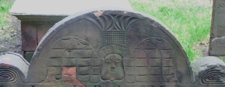 Carved angel of Trinity Church Cemetery  P1020441