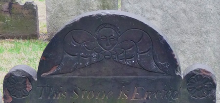 Carved angel of Trinity Church Cemetery  P1020473
