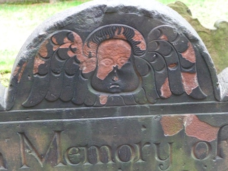 Carved angel of Trinity Church Cemetery  P1020482