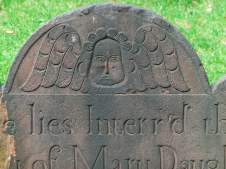 Carved angel of Trinity Church Cemetery  P1020568