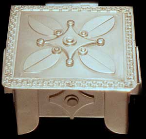Stan Szwarc metal box