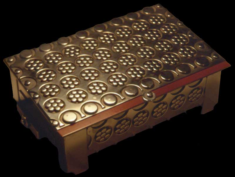 Stan Szwarc metal box: Collection of Rich Bowen