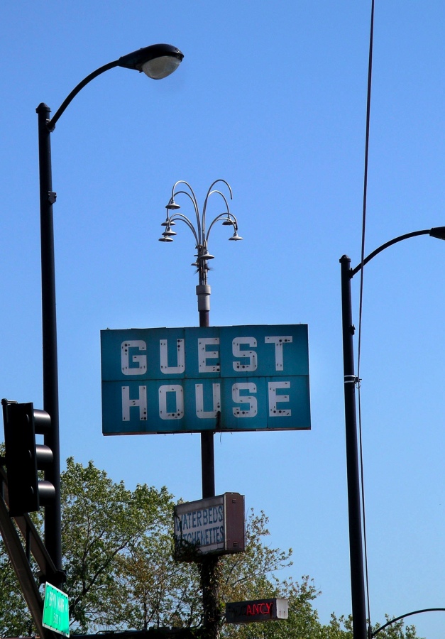 Guest House Motel