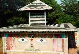 8/23K JPG of  face building