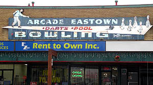 Roadside Art: Arcade Eastown Bowling