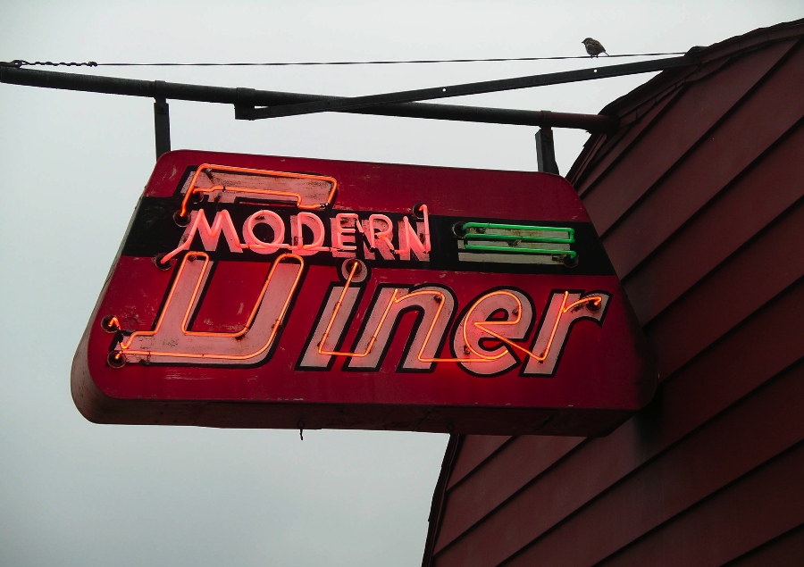 Modern Diner