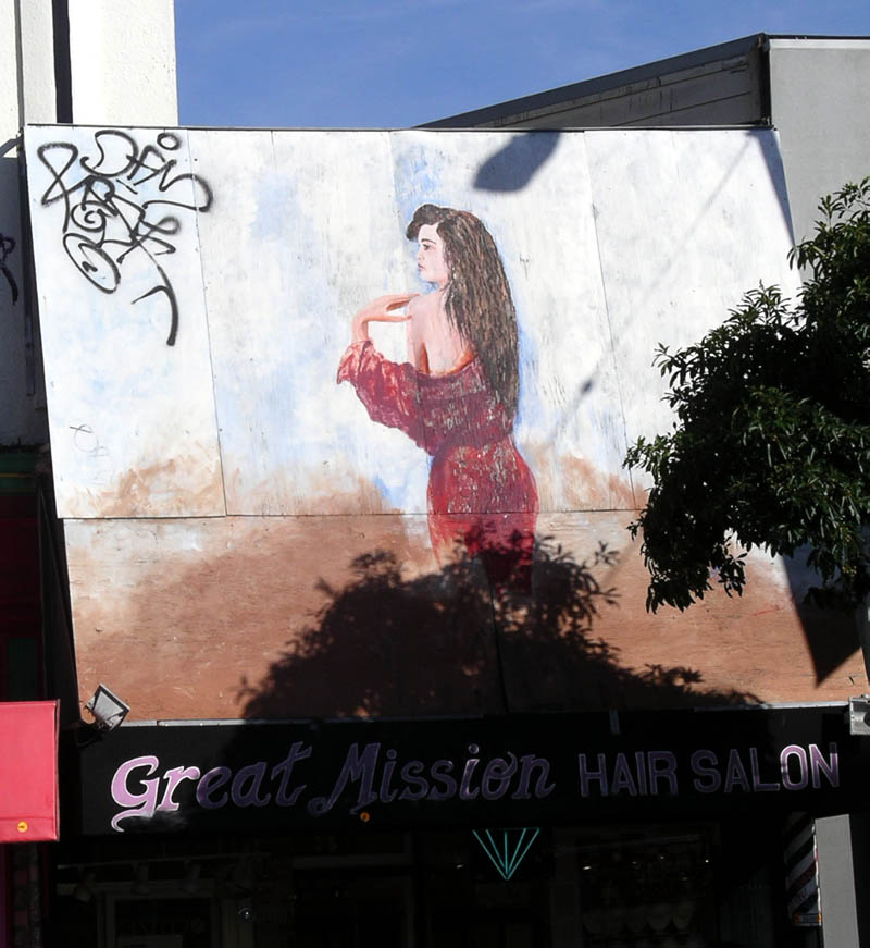 Roadside Art: Great Mission Hair Salon