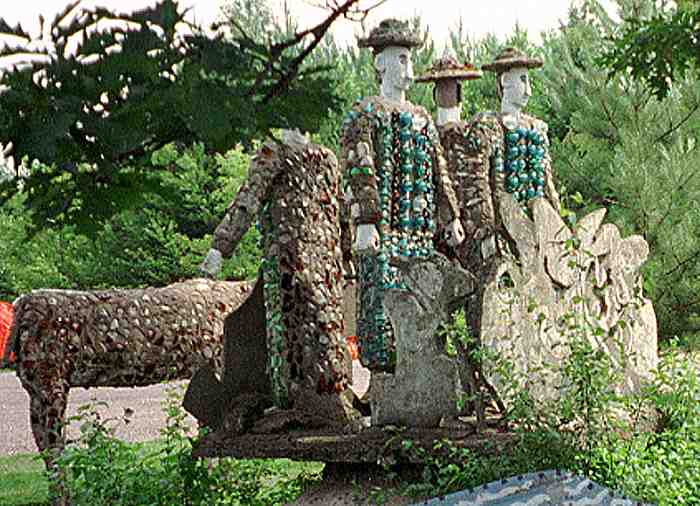 54K JPG of Fred Smith sculpture