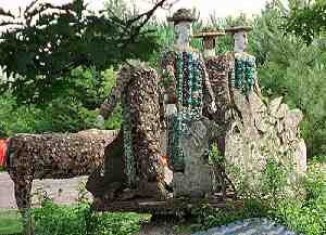 13/54K JPG of Fred Smith sculpture