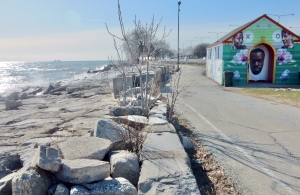 Beach house, trail and lakefront rocks at 49th Street. Chicago lakefront stone carvings, between 45th Street and Hyde Park Blvd. 2018
