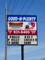 Minimalist, but patriotic, gyros treatment at Good-N-Plenty, U.S. 41, Hammond, Indiana