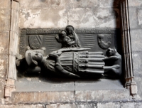 Cloister niche, Barcelona Cathedral