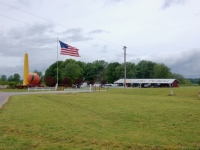 The Big Peach, Bruceville, Indiana