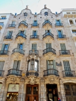 Faceade, Antoni Gaudí's Casa Calvet, 1900, Barcelona