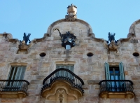 Upper facade, Antoni Gaudí's Casa Calvet, 1900, Barcelona