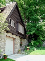 Earl Young Mushroom house, 2004, Charlevoix, Michigan