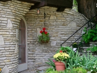 Earl Young Mushroom house, 2004, Charlevoix, Michigan