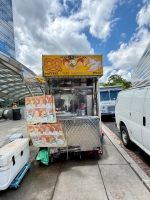 Hand-painted holdout near the National Mall