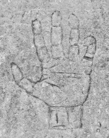 Hand. Chicago lakefront stone carvings, between Foster Avenue and Bryn Mawr. 2017