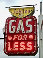 Gas For Less, Lincoln Avenue
