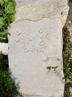 DB & RD. "I WUV YA DAINA." Chicago lakefront stone carvings, Montrose Dog Beach. 2022