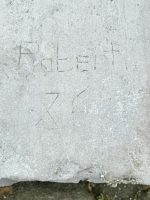 Roberto XE. Chicago lakefront stone carvings, near Montrose Beach. 2023 Roberto XE. Chicago lakefront stone carvings, near Montrose Beach. 2023