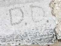 D.D. Chicago lakefront stone carvings, Montrose Beach. 2020 D.D. Chicago lakefront stone carvings, Montrose Beach. 2020