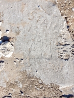 Stan 13 April, RB. Chicago lakefront stone carvings, between 45th Street and Hyde Park Blvd. 2018 Stan 13 April, RB. Chicago lakefront stone carvings, between 45th Street and Hyde Park Blvd. 2018