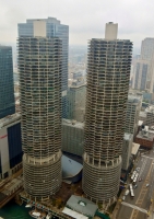 Marina Towers from the Kemper Building Sky Lounge. Bertrand Goldberg, 1964