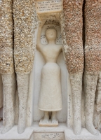 Female figure, Le Palais Idéal du Facteur Cheval, Hauterives, France Female figure, Le Palais Idéal du Facteur Cheval, Hauterives, France