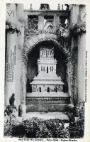 Palais Idéal du Facteur Cheval antique postcard