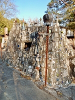 Decorated wall at Howard Finster's Paradise Garden, 2016