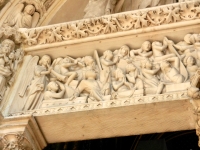 Details of the second floor porch, Sainte Chapelle