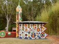 Tank building, St. Eom's Pasaquan, 2016