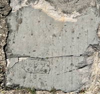 Bob-42 Carrol. Broken bathing beauty. Level 1. Chicago lakefront stone carvings, Promontory Point. 2023 Bob-42 Carrol. Broken bathing beauty. Level 1. Chicago lakefront stone carvings, Promontory Point. 2023