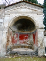 Pompeii tomb