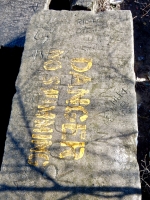 6-8-73 Dan, Nan, Roger, Kev, Al, Rich + Deb, others. Chicago lakefront stone carvings, 75th Street and Rainbow Beach. 2019