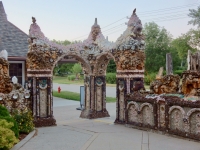 Father Paul Dobberstein's Grotto of the Redemption, West Bend, Iowa, 1912-1954