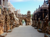 Father Paul Dobberstein's Grotto of the Redemption, West Bend, Iowa, 1912-1954