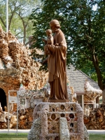 Father Paul Dobberstein's Grotto of the Redemption, West Bend, Iowa, 1912-1954