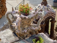 Father Paul Dobberstein's Grotto of the Redemption, West Bend, Iowa, 1912-1954