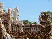 Father Paul Dobberstein's Grotto of the Redemption, West Bend, Iowa, 1912-1954