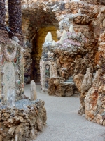 Father Paul Dobberstein's Grotto of the Redemption, West Bend, Iowa, 1912-1954