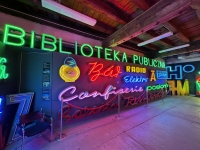 Warsaw Neon Museum