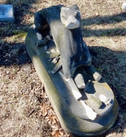 Rosehill grave site  damaged dog: E.H. Stein, 1827-1871