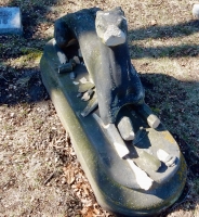 Rosehill grave site damaged dog: E.H. Stein, 1827-1871 Rosehill grave site damaged dog: E.H. Stein, 1827-1871