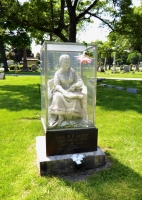 Rosehill grave: Lulu E. Fellows, 1867-1883 Rosehill grave: Lulu E. Fellows, 1867-1883