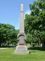 Rosehill memorial: 1929 Odd Fellows Monument