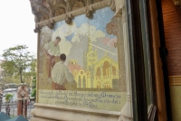 The story of the former Hospital de la Santa Creu i Sant Pau, told on a building