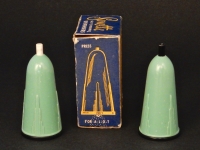 Art deco in miniature. The illustration makes them full-fledged skyscrapers. Sonette salt & pepper dispensers Art deco in miniature. The illustration makes them full-fledged skyscrapers. Sonette salt & pepper dispensers